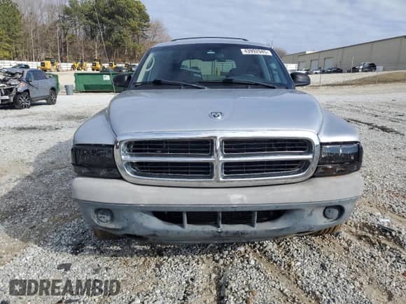 2003 Dodge Durango Sport with VIN 1D4HR38N63F584712, listed as a Copart auction lot 43992945 with 224,745 mi miles and Salvage title. Bid and sale history available at DreamBid. Image 5.