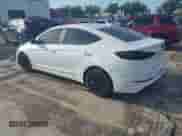 2017 Hyundai Elantra SE с VIN 5NPD74LF1HH105200, выставлен на аукционе IAAI как лот 43212220 с пробегом 81 308 миль миль и . История ставок и продаж доступна на DreamBid. Изображение 3.