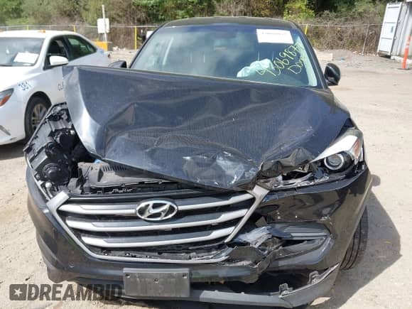 2018 Hyundai Tucson SE с VIN KM8J2CA48JU700212, выставлен на аукционе IAAI как лот 43069877 с пробегом Не указан миль и . История ставок и продаж доступна на DreamBid. Изображение 6.