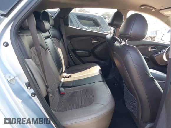 2010 Hyundai Tucson Limited с VIN KM8JU3AC9AU066880, выставлен на аукционе IAAI как лот 42980354 с пробегом 192 573 миль миль и . История ставок и продаж доступна на DreamBid. Изображение 8.