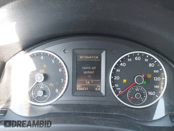 2011 Volkswagen Tiguan S с VIN WVGBV7AX0BW537249, выставлен на аукционе IAAI как лот 43172474 с пробегом 156 631 миль миль и . История ставок и продаж доступна на DreamBid. Изображение 7.