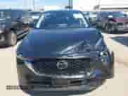 2025 Mazda CX-5 S Preferred z VIN JM3KFBCL9S0701946, wystawiony jako IAAI lot #43328996 z przebiegiem 4 208 mil mil oraz . Historia ofert i sprzedaży dostępna na DreamBid. Obrazek 12.