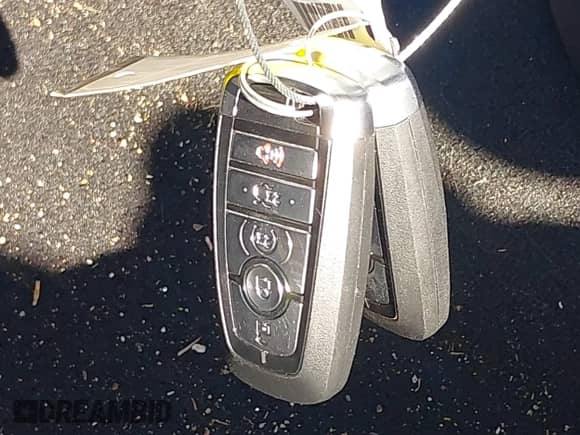 2022 Ford Mustang EcoBoost z VIN 1FATP8UH4N5139443, wystawiony jako IAAI lot #43088560 z przebiegiem 8 150 mil mil oraz . Historia ofert i sprzedaży dostępna na DreamBid. Obrazek 11.