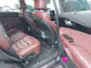 2017 Kia Sorento SX z VIN 5XYPKDA51HG241582, wystawiony jako IAAI lot #42769504 z przebiegiem 154 567 mil mil oraz . Historia ofert i sprzedaży dostępna na DreamBid. Obrazek 8.