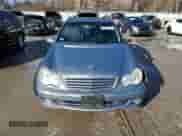 2005 Mercedes-Benz C 240 with VIN WDBRH81J05F552977, listed as a Copart auction lot 85506104 with 185,373 mi miles and Clean title. Bid and sale history available at DreamBid. Image 5.