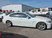 2012 BMW 5 Series 550i z VIN WBAFR9C50CDV58954, wystawiony jako IAAI lot #42768791 z przebiegiem 125 295 mil mil oraz . Historia ofert i sprzedaży dostępna na DreamBid. Obrazek 13.