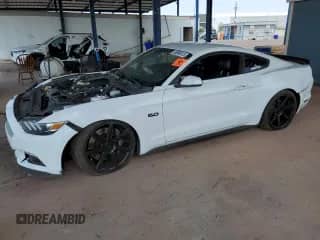 2017 Ford Mustang GT z VIN 1FA6P8CF0H5323683, wystawiony jako Copart lot #69068415 z przebiegiem 75 604 mil mil oraz Szkoda całkowita • Salvage title. Historia ofert i sprzedaży dostępna na DreamBid. Obrazek 1.