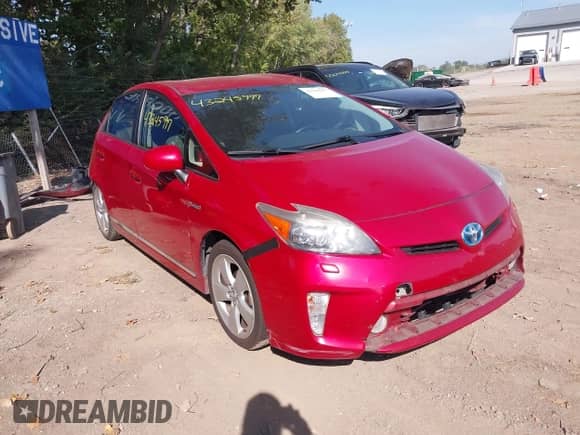 2013 Toyota Prius Two z VIN JTDKN3DU3D5657005, wystawiony jako IAAI lot #43245997 z przebiegiem 277 362 mil mil oraz . Historia ofert i sprzedaży dostępna na DreamBid. Obrazek 1.