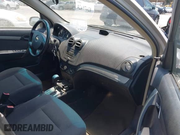 2008 Chevrolet Aveo LS с VIN KL1TD56648B259186, выставлен на аукционе IAAI как лот 42471424 с пробегом 119 844 миль миль и . История ставок и продаж доступна на DreamBid. Изображение 5.