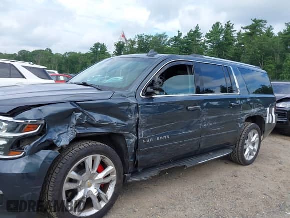 2020 Chevrolet Suburban Premier с VIN 1GNSKJKJ1LR208247, выставлен на аукционе IAAI как лот 42754432 с пробегом 89 330 миль миль и . История ставок и продаж доступна на DreamBid. Изображение 6.