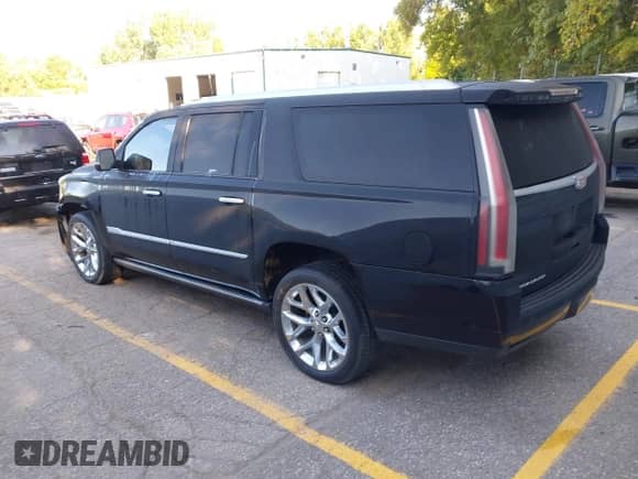 2017 Cadillac Escalade ESV Platinum with VIN 1GYS4KKJXHR194388, listed as a IAAI auction lot 43152737 with 116,134 mi miles and . Bid and sale history available at DreamBid. Image 3.