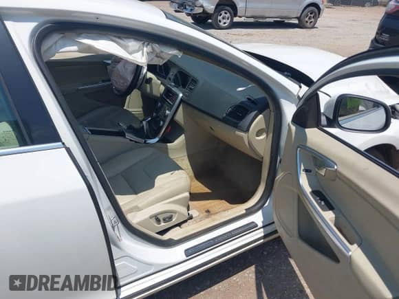 2015 Volvo S60 T5 Drive-E Premier with VIN YV140MFK3F1362760, listed as a IAAI auction lot 42834933 with 158,228 mi miles and . Bid and sale history available at DreamBid. Image 5.