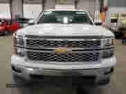 2015 Chevrolet Silverado 1500 LT с VIN 3GCUKREC1FG465426, выставлен на аукционе Copart как лот 82335245 с пробегом 188 694 миль миль и Списание • Salvage title. История ставок и продаж доступна на DreamBid. Изображение 5.