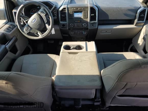 2018 Ford F-150 XL with VIN 1FTEW1C50JFD16367, listed as a Copart auction lot 71050335 with 196,822 mi miles and Salvage title. Bid and sale history available at DreamBid. Image 8.