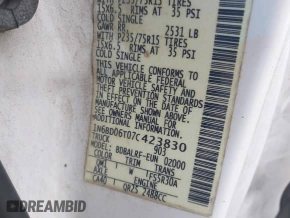 2007 Nissan Frontier XE z VIN 1N6BD06T07C423830, wystawiony jako IAAI lot #42450937 z przebiegiem 397 978 mil mil oraz . Historia ofert i sprzedaży dostępna na DreamBid. Obrazek 9.