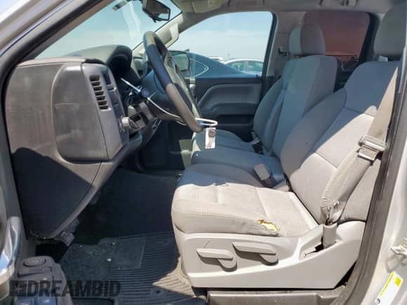 2015 Chevrolet Silverado 1500 LS z VIN 1GCRCPEHXFZ225424, wystawiony jako Copart lot #71997435 z przebiegiem Nie podano mil oraz Szkoda całkowita • Salvage title. Historia ofert i sprzedaży dostępna na DreamBid. Obrazek 7.
