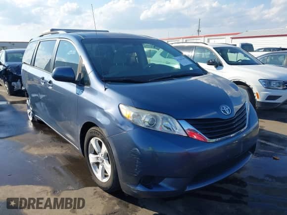 2014 Toyota Sienna LE AAS with VIN 5TDKK3DC6ES512004, listed as a IAAI auction lot 43304230 with 149,149 mi miles and . Bid and sale history available at DreamBid. Image 1.