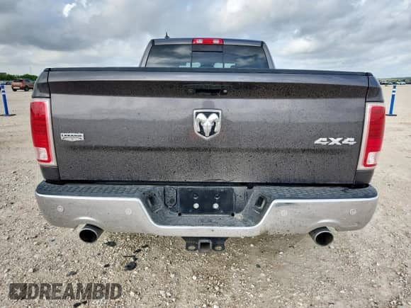 2016 Ram 1500 Laramie z VIN 1C6RR7VMXGS344135, wystawiony jako Copart lot #63148095 z przebiegiem 134 540 mil mil oraz Szkoda całkowita • Salvage title. Historia ofert i sprzedaży dostępna na DreamBid. Obrazek 6.