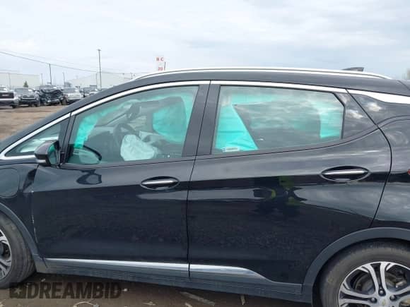 2021 Chevrolet Bolt EV Premier с VIN 1G1FZ6S04M4107625, выставлен на аукционе IAAI как лот 42148864 с пробегом 28 348 миль миль и . История ставок и продаж доступна на DreamBid. Изображение 14.