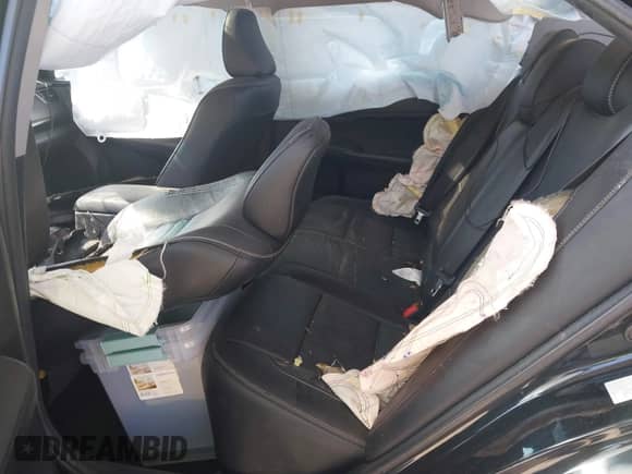 2016 Toyota Camry XLE с VIN 4T1BF1FK4GU555621, выставлен на аукционе IAAI как лот 43535919 с пробегом Не указан миль и . История ставок и продаж доступна на DreamBid. Изображение 8.