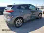 2023 Hyundai Kona SE с VIN KM8K23AG4PU178895, выставлен на аукционе Copart как лот 84416915 с пробегом 70 646 миль миль и Списание • Salvage title. История ставок и продаж доступна на DreamBid. Изображение 3.