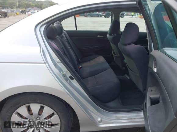 2012 Honda Accord LX z VIN 1HGCP2F36CA008724, wystawiony jako IAAI lot #43141929 z przebiegiem 135 766 mil mil oraz . Historia ofert i sprzedaży dostępna na DreamBid. Obrazek 8.