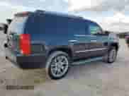 2008 Cadillac Escalade z VIN 1GYFK63838R199555, wystawiony jako Copart lot #70779115 z przebiegiem 220 787 mil mil oraz Szkoda całkowita • Salvage title. Historia ofert i sprzedaży dostępna na DreamBid. Obrazek 3.