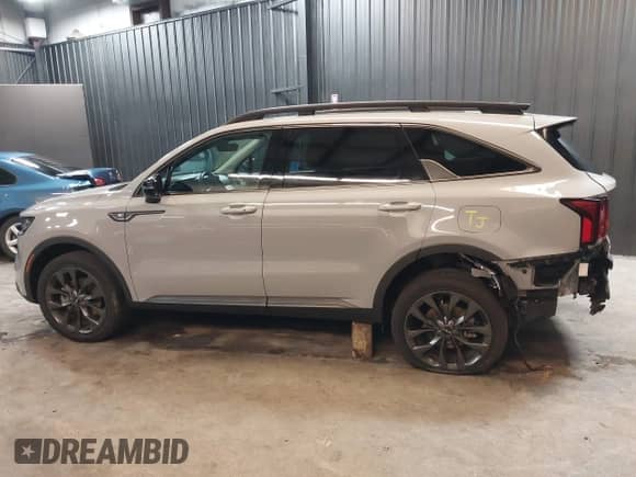 2023 Kia Sorento X-Line EX with VIN 5XYRHDLF4PG247484, listed as a IAAI auction lot 42482714 with 24,692 mi miles and . Bid and sale history available at DreamBid. Image 14.