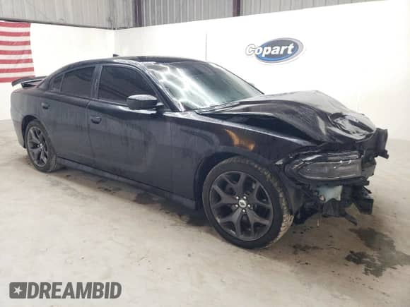 2019 Dodge Charger GT z VIN 2C3CDXHG5KH671016, wystawiony jako Copart lot #84523375 z przebiegiem 131 766 mil mil oraz Czysty tytuł • Clean title. Historia ofert i sprzedaży dostępna na DreamBid. Obrazek 4.