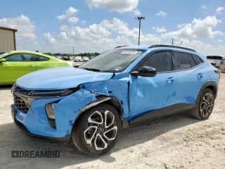 2024 Chevrolet Trax 2RS с VIN KL77LJE23RC208405, выставлен на аукционе Copart как лот 66109195 с пробегом 47 051 миль миль и Списание • Salvage title. История ставок и продаж доступна на DreamBid. Изображение 1.