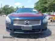 2013 Nissan Maxima SV z VIN 1N4AA5AP3DC834462, wystawiony jako IAAI lot #42783351 z przebiegiem 187 671 mil mil oraz . Historia ofert i sprzedaży dostępna na DreamBid. Obrazek 12.