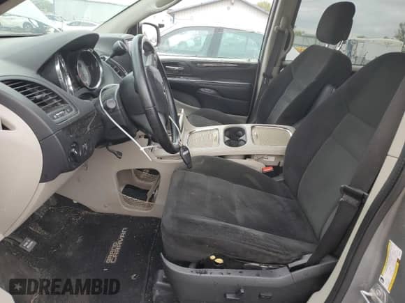 2016 Dodge Grand Caravan SXT with VIN 2C4RDGCG3GR369707, listed as a Copart auction lot 55283355 with 245,269 mi miles and Salvage title. Bid and sale history available at DreamBid. Image 7.