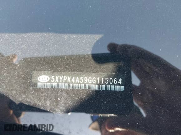 2016 Kia Sorento SXL with VIN 5XYPK4A59GG115064, listed as a IAAI auction lot 42529912 with 103,077 mi miles and . Bid and sale history available at DreamBid. Image 9.