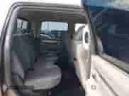 2015 Ram 1500 Big Horn z VIN 1C6RR6LT4FS660956, wystawiony jako IAAI lot #43097619 z przebiegiem 328 879 mil mil oraz . Historia ofert i sprzedaży dostępna na DreamBid. Obrazek 8.