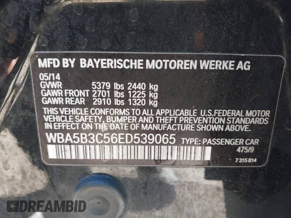 2014 BMW 5 Series 535i xDrive z VIN WBA5B3C56ED539065, wystawiony jako IAAI lot #43469532 z przebiegiem 103 129 mil mil oraz . Historia ofert i sprzedaży dostępna na DreamBid. Obrazek 9.