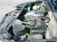 2013 Hyundai Santa Fe Sport z VIN 5XYZU3LA1DG013857, wystawiony jako IAAI lot #43382104 z przebiegiem 149 827 mil mil oraz . Historia ofert i sprzedaży dostępna na DreamBid. Obrazek 19.