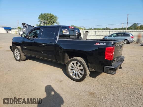 2017 Chevrolet Silverado 1500 LT z VIN 3GCUKREC6HG192230, wystawiony jako Copart lot #70720235 z przebiegiem Nie podano mil oraz Szkoda całkowita • Salvage title. Historia ofert i sprzedaży dostępna na DreamBid. Obrazek 2.
