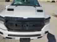 2022 Ram 1500 Laramie z VIN 1C6SRFJT2NN474835, wystawiony jako Copart lot #81035545 z przebiegiem 45 483 mil mil oraz Nie do naprawy • Non repairable. Historia ofert i sprzedaży dostępna na DreamBid. Obrazek 11.