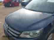 2015 Volkswagen Tiguan S with VIN WVGAV7AX7FW093868, listed as a IAAI auction lot 43143969 with 116,252 mi miles and . Bid and sale history available at DreamBid. Image 6.