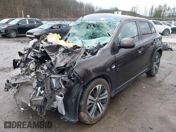 2021 Mitsubishi Outlander ES с VIN JA4ARUAU2MU005504, выставлен на аукционе IAAI как лот 41034980 с пробегом 29 630 миль миль и . История ставок и продаж доступна на DreamBid. Изображение 2.