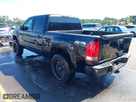 2008 GMC Sierra 1500 SL with VIN 2GTEK13C281133130, listed as a IAAI auction lot 42625085 with 301,303 mi miles and . Bid and sale history available at DreamBid. Image 3.