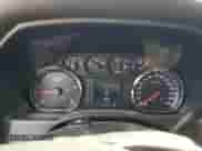 2016 Chevrolet Silverado 2500HD Work Truck z VIN 1GC1KUE85GF300886, wystawiony jako Copart lot #48476585 z przebiegiem 113 934 mil mil oraz Szkoda całkowita • Salvage title. Historia ofert i sprzedaży dostępna na DreamBid. Obrazek 9.