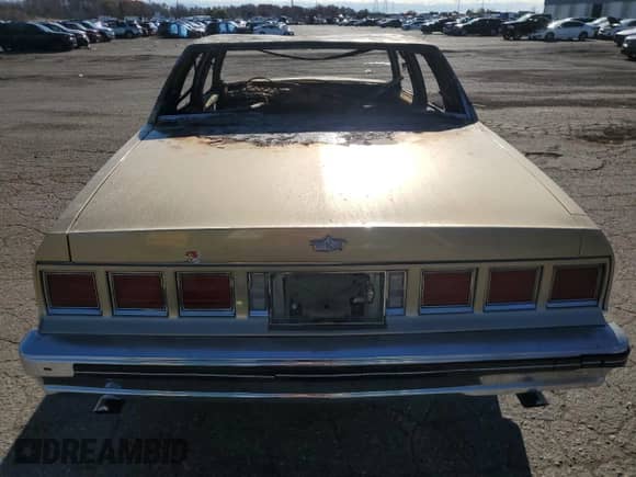 1985 Chevrolet Caprice с VIN 1G1BN69H3FY124143, выставлен на аукционе Copart как лот 79644194 с пробегом Не указан миль и Чистый • Clean title. История ставок и продаж доступна на DreamBid. Изображение 6.