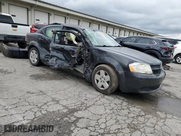 2010 Dodge Avenger SXT with VIN 1B3CC4FB4AN188788, listed as a Copart auction lot 82028575 with 164,458 mi miles and Salvage title. Bid and sale history available at DreamBid. Image 4.
