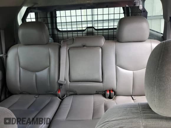 2006 Chevrolet Tahoe Z71 с VIN 1GNEC13ZX6R157009, выставлен на аукционе Copart как лот 63392655 с пробегом 253 434 миль миль и Списание • Salvage title. История ставок и продаж доступна на DreamBid. Изображение 10.