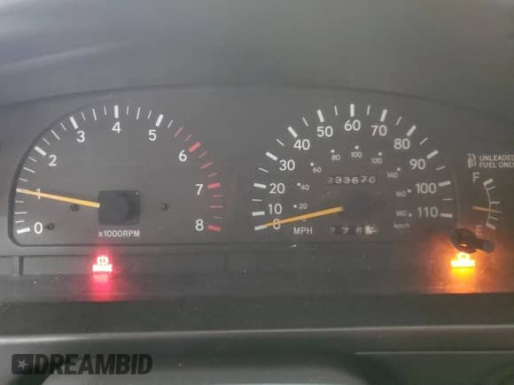 1997 Toyota Tacoma z VIN 4TAVL52N6VZ291508, wystawiony jako Copart lot #82747565 z przebiegiem 233 670 mil mil oraz Szkoda całkowita • Salvage title. Historia ofert i sprzedaży dostępna na DreamBid. Obrazek 9.