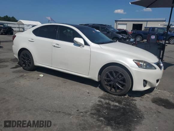 2012 Lexus IS 250 z VIN JTHCF5C29C5060645, wystawiony jako Copart lot #68281465 z przebiegiem 223 065 mil mil oraz Szkoda całkowita • Salvage title. Historia ofert i sprzedaży dostępna na DreamBid. Obrazek 4.