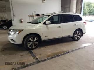 2014 Nissan Pathfinder SV Hybrid with VIN 5N1CR2MM2EC660943, listed as a Copart auction lot 69441715 with 136,816 mi miles and Clean title. Bid and sale history available at DreamBid. Image 1.