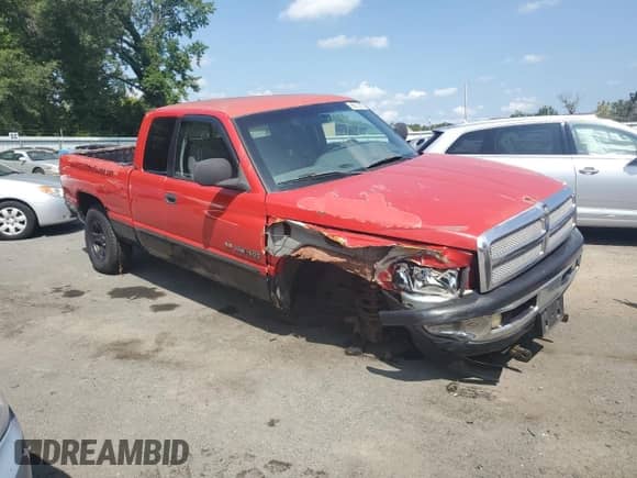 2001 Dodge 1500 with VIN 1B7HF13Y21J231891, listed as a Copart auction lot 68070085 with 232,575 mi miles and Salvage title. Bid and sale history available at DreamBid. Image 4.