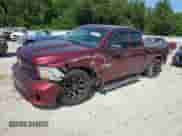 2018 Ram 1500 Tradesman z VIN 1C6RR6FG1JS325001, wystawiony jako Copart lot #80193395 z przebiegiem 100 575 mil mil oraz Szkoda całkowita • Salvage title. Historia ofert i sprzedaży dostępna na DreamBid. Obrazek 1.